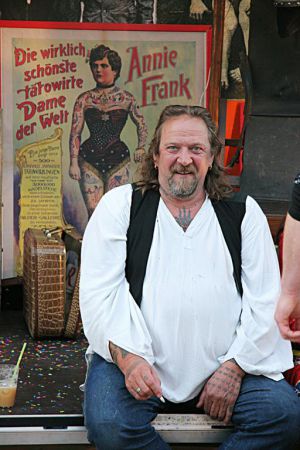 Henk Schiffmacher Hanky Panky s Panoptikum De Parade 2006